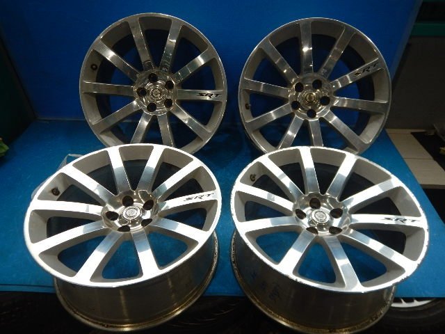 個人宅配】 クライスラー 300C SRT8 2006年モデル 純正 20x9J 5H 115