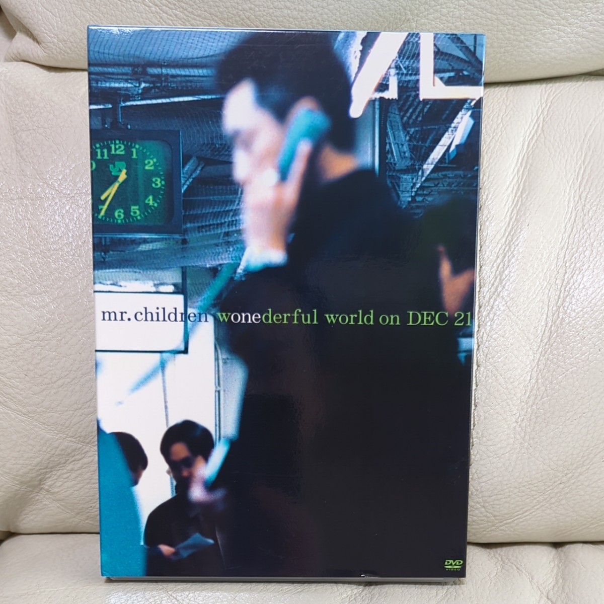 Mr Children wonederful world on DEC 21 ツアー DVD 2枚組|PayPayフリマ Mr Children wonederful world on DEC 21 ツアー DVD 2枚組|PayPayフリマ