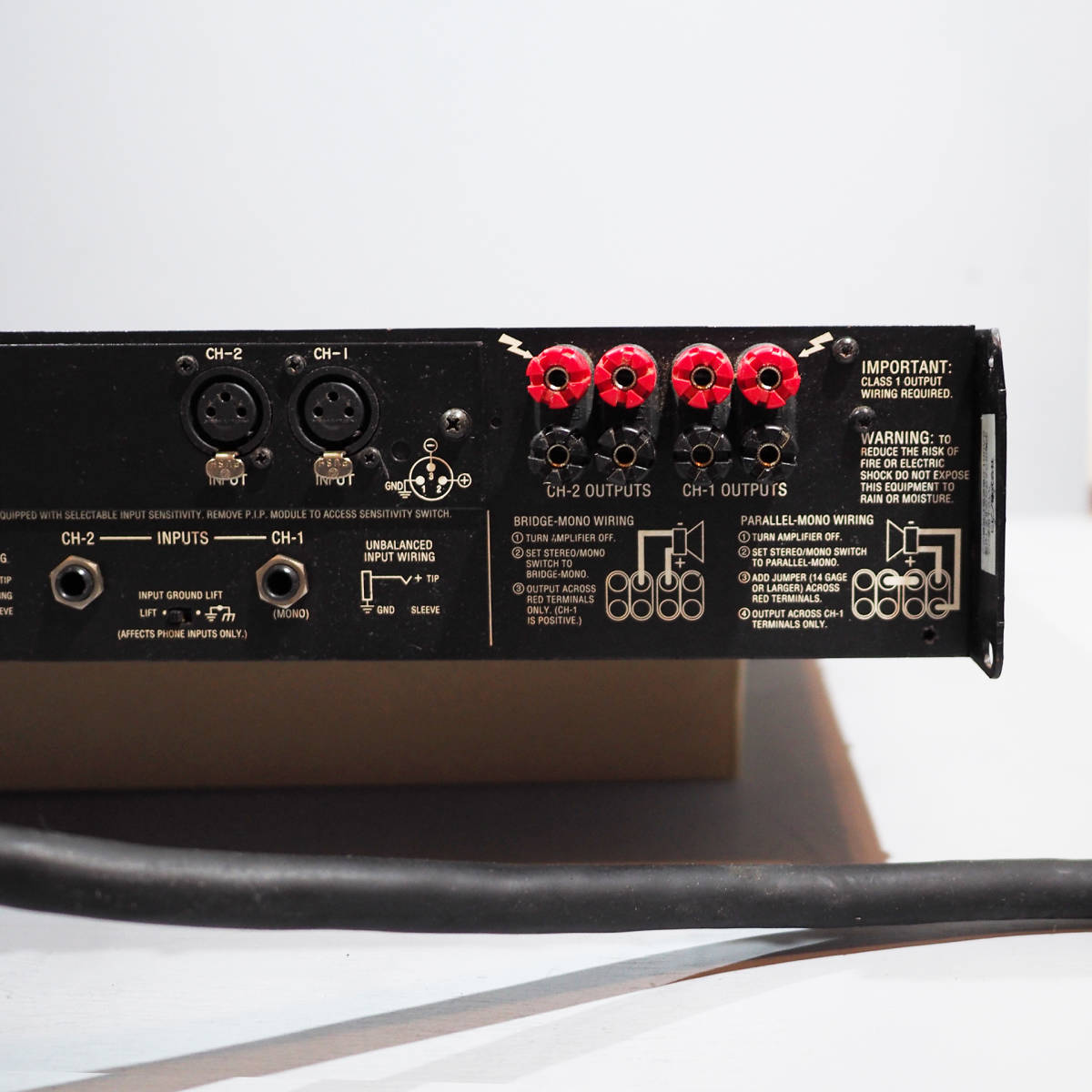 Amcron アムクロン MACRO-TECH 3600VZ PAアンプ Yahoo!オークション - AMCRON MACRO-TECH 3600VZ パワーアンプ