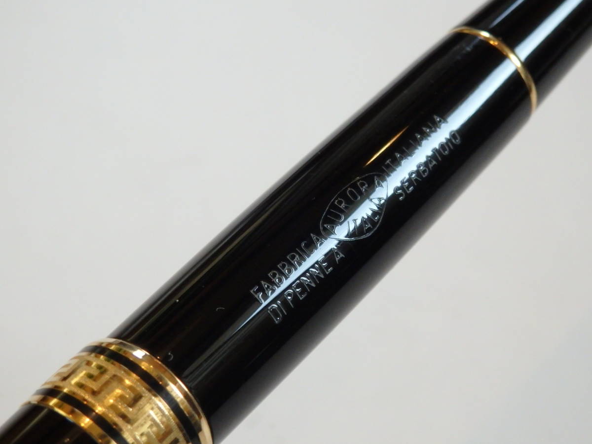 *[ beautiful goods ] Aurora Optima black GT fountain pen pen .:14K solid Gold F