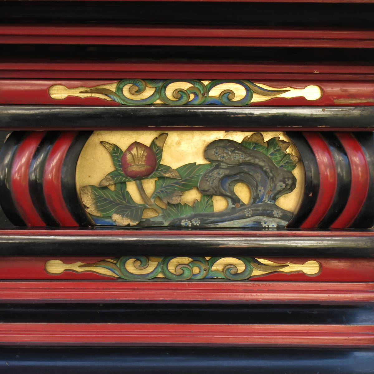 Yahoo!オークション - 寺院用小型須弥壇 おおよそ幅85㎝x奥行46 Yahoo!オークション - 寺院用小型須弥壇 おおよそ幅85㎝x奥行46