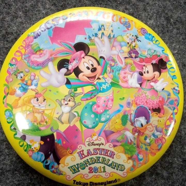 ディズニー缶バッジ7個まとめ売り　ディズニーリゾートで購入　大サイズ1点直径約10㎝　他6点　直径約8、5㎝　美品