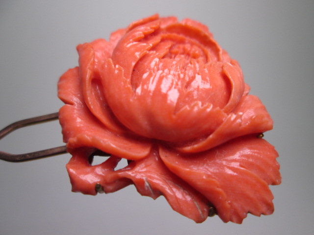 江月】アンティーク・K9 赤珊瑚牡丹彫刻のかんざし 13,89g | upteck.cl