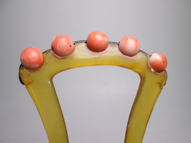 【江月】アンティーク・本鼈甲 本珊瑚玉 8,5mm 飾りのかんざし