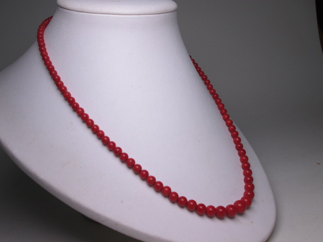 [. month ]*14K earth ... red .. sphere 3,5mm~7,5mm. necklace also case attaching 