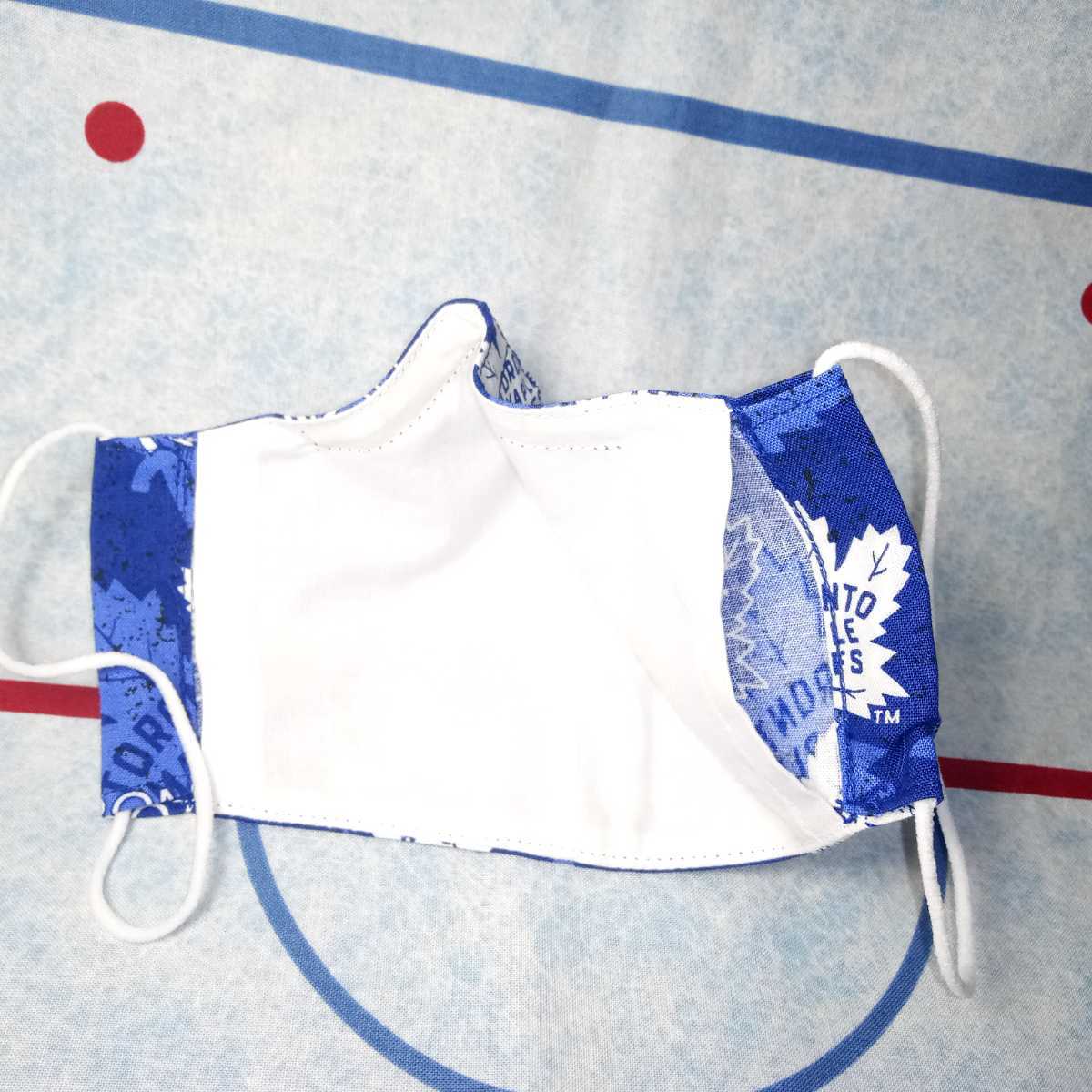 日本国内から発送★NHL Toronto Maple Leafs トロントメープルリーフス ロゴ柄 マスクカバー スッキリ型 ハンドメイド カナダ製 _画像2