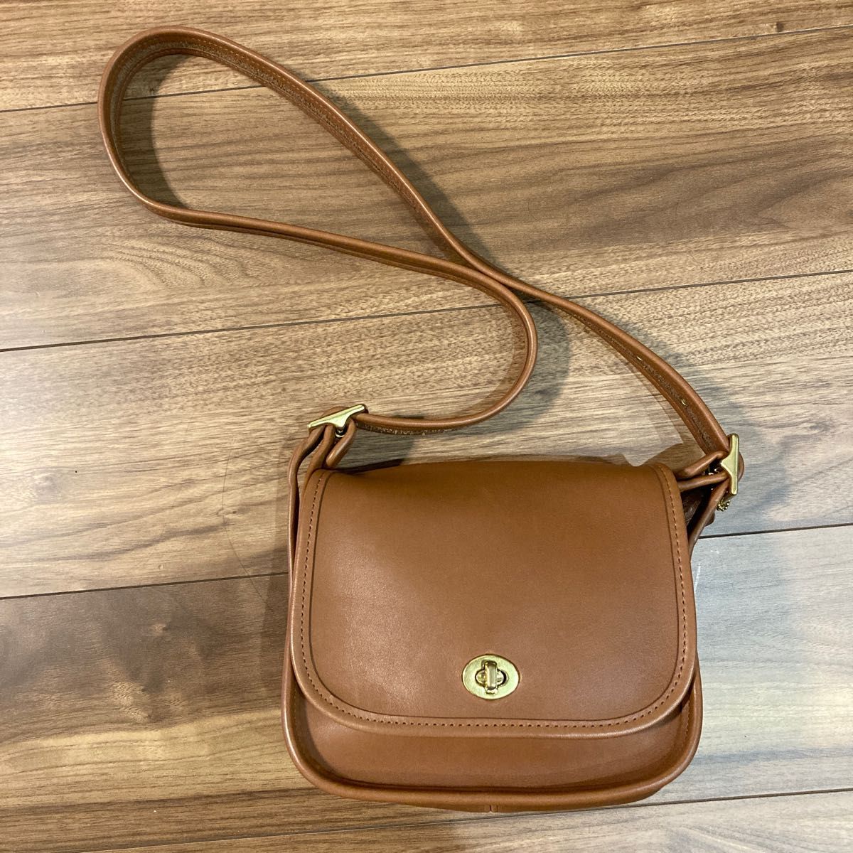 【極美品】COACH オールドコーチ 9965 ターンロック ショルダーバッグ