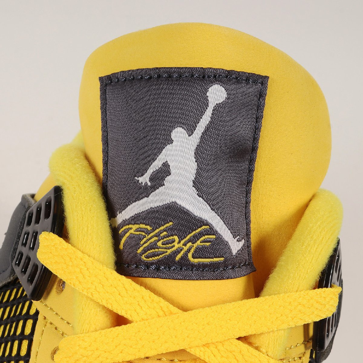 新品 NIKE ナイキ AIR JORDAN 4 RETRO TOUR YELLOW (CT8527-700) 2021