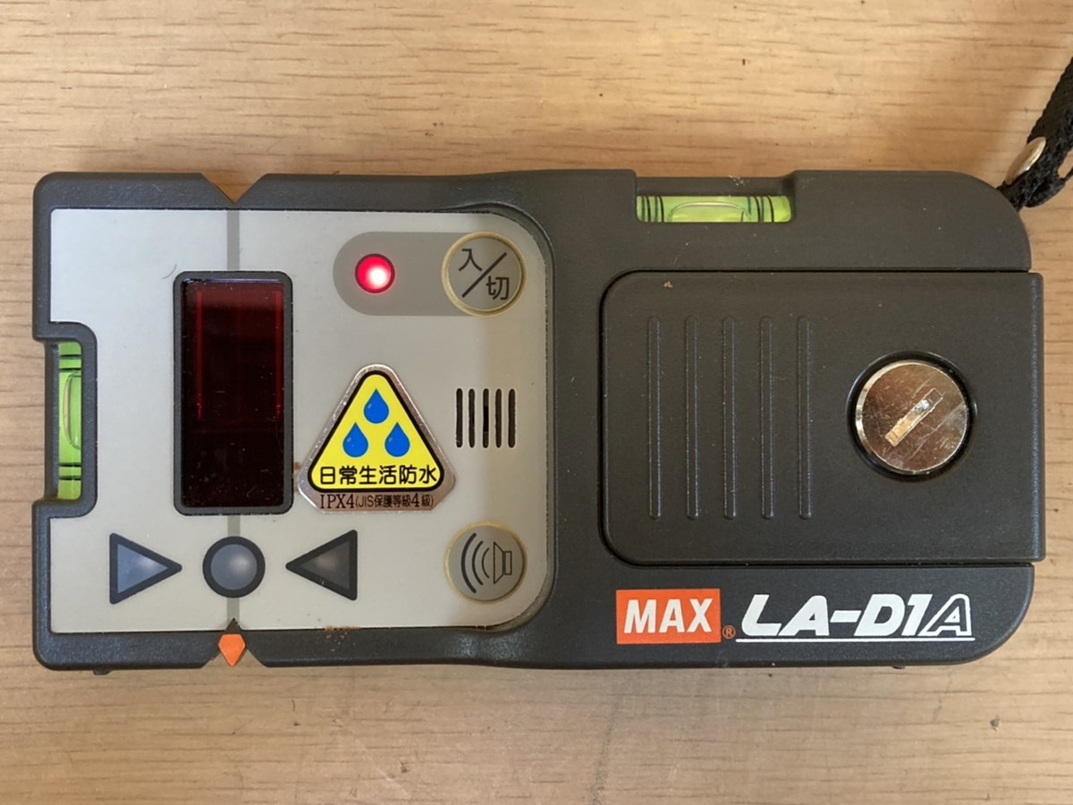 MAX マックス LA-202 レーザー墨出し器