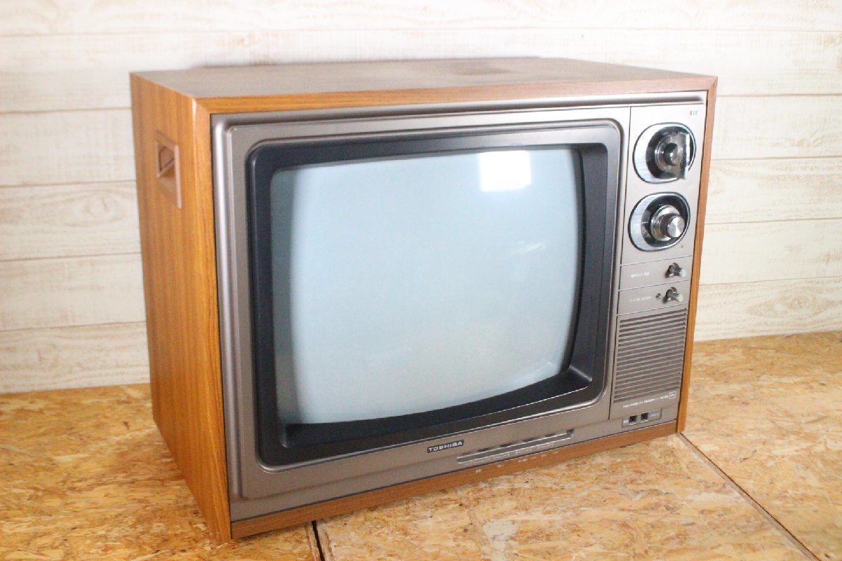 Yahoo!オークション - KA-083【東芝】カラーテレビ/昭和レトロ Yahoo!オークション - KA-083【東芝】カラーテレビ/昭和レトロ