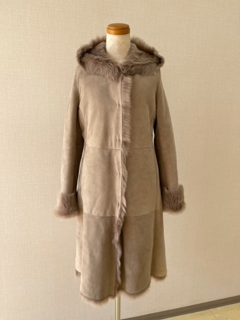 エッセンシャルコンフォート 新品ムートンコート*送料込 - 通販 - www