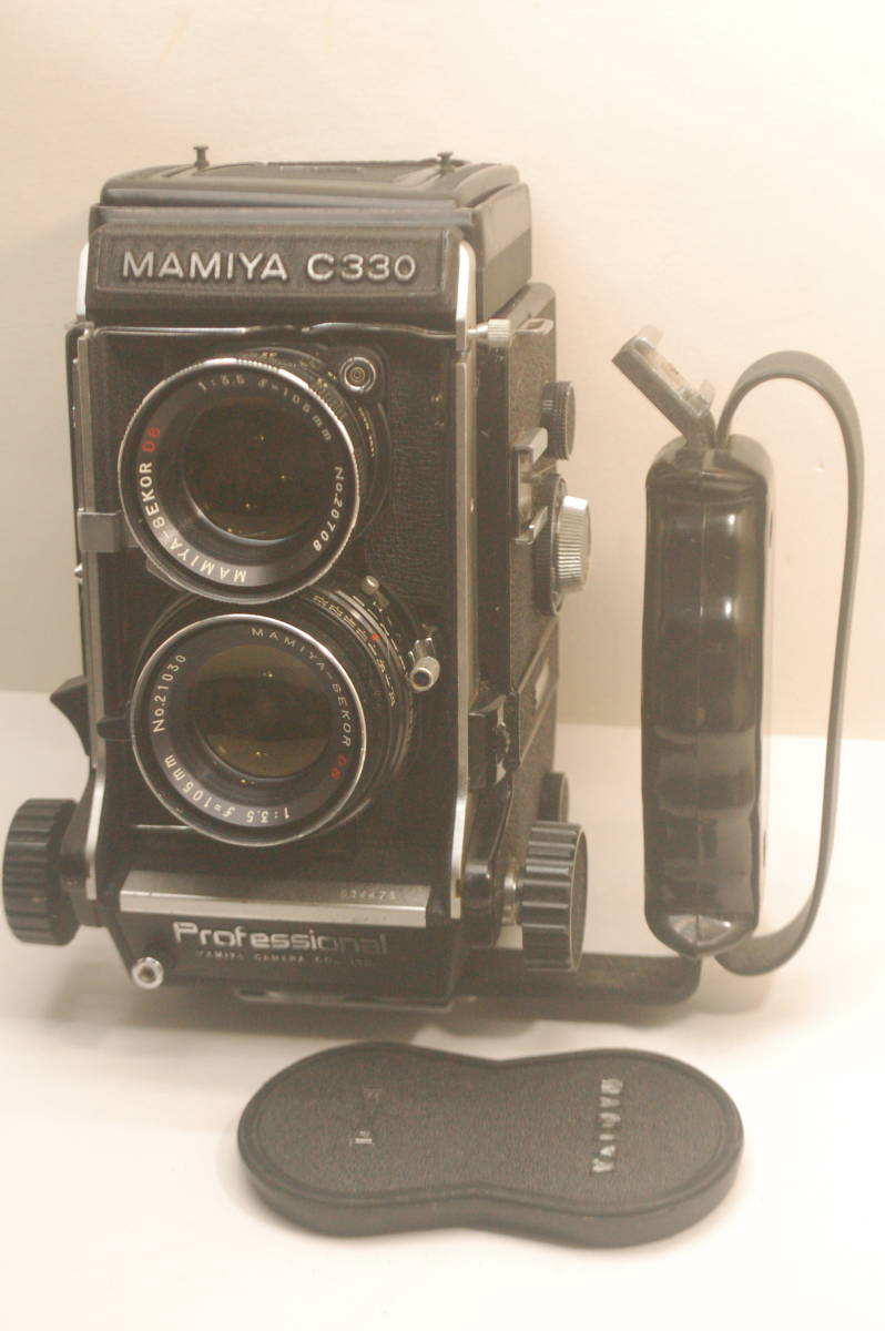 マミヤ　Mamiya C330 Professional ２眼カメラ　ハンドグリップ付き　MAMIYA-SEKOR DS 105mm F3.5_画像1