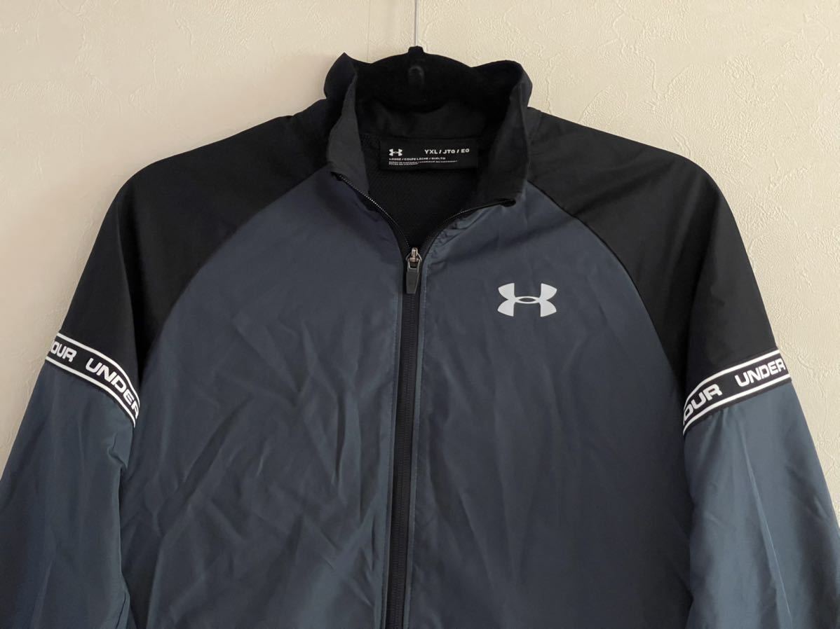 超美品 UNDERARMOUR(アンダーアーマー)長袖 ジャケット YXL(160cm)使用２回 ウーブン メッシュ ライナー グレー ルーズ メンズ キッズ_前