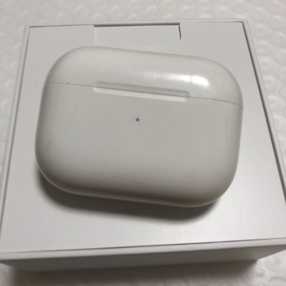 Apple国内正規品 AirPods Pro 第一世代 充電ケース イヤフォン | lincrew.main.jp