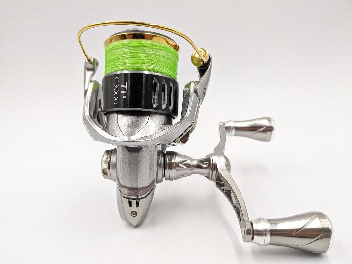 (管52572)美品 Shimano シマノ 15 ツインパワー C3000HG スピニングリール ゴメクサスWハンドル付き シーバス ロックフィッシュ エギング