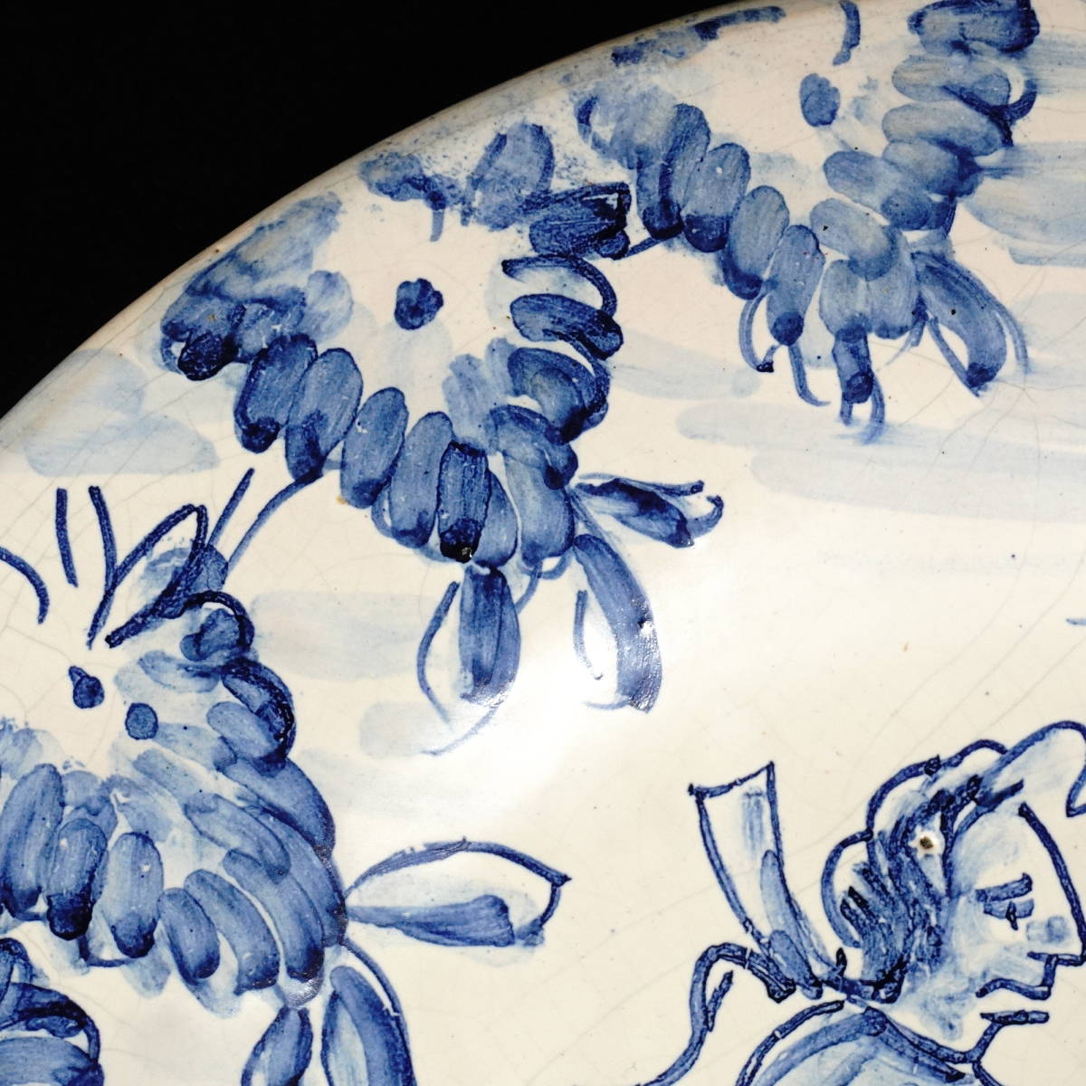 ビンテージ スペイン タラベラ焼 ウォールプレート 陶器製 壁掛け大皿 染付 人物風景花図 直径31cm 高さ3.5cm 感性たっぷりな絵図 IKT411_画像9