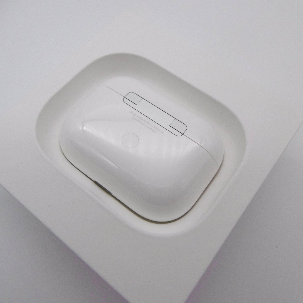Apple AirPods Pro 第1世代 MLWK3J/A MagSafe 直販大特価 safetec.com.br