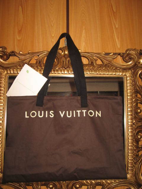 LOUIS VUITTON ルイ・ヴィトンガーメント リメイクバッグ■スタイリッシュ■コットン■ハンドメイド_画像4