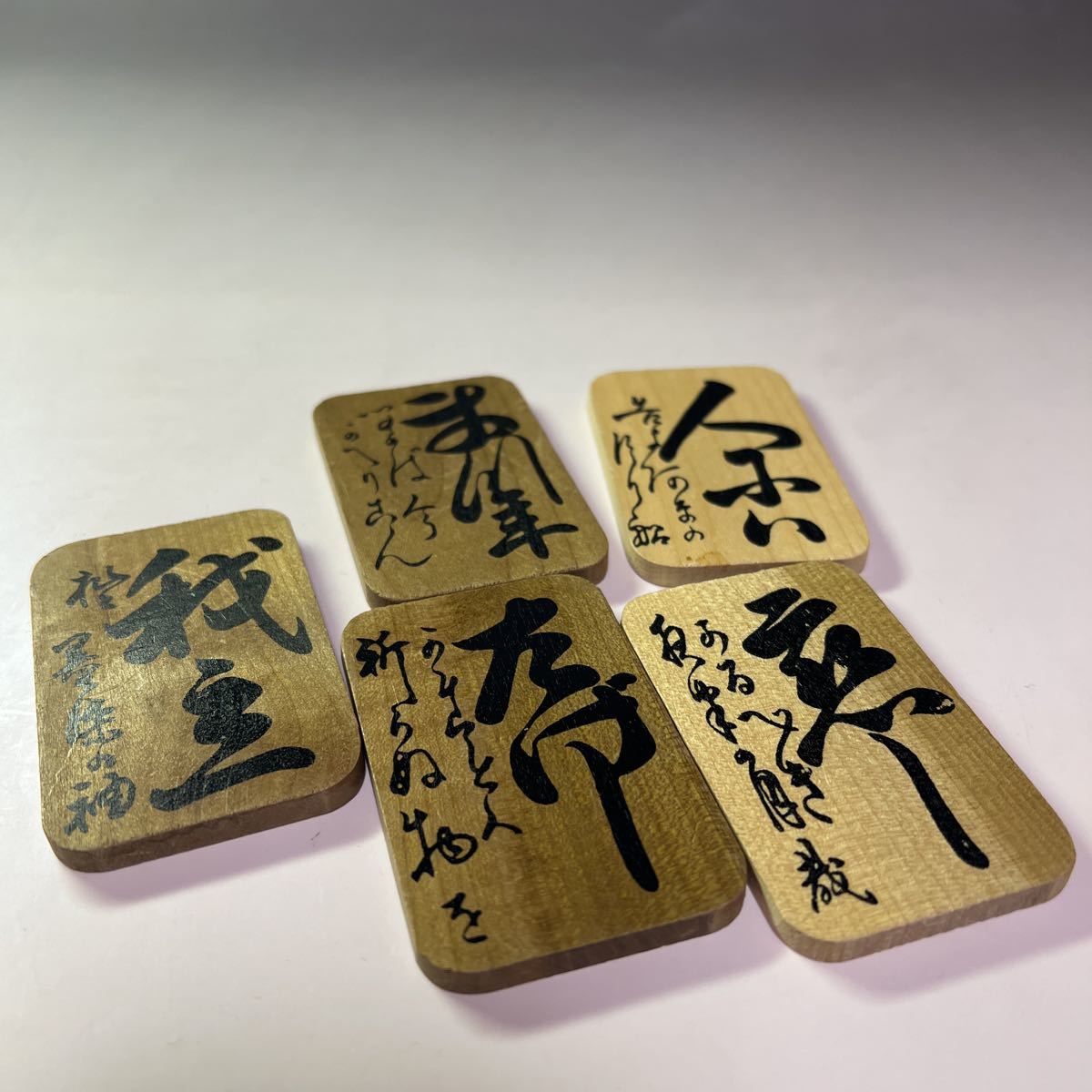 小倉百人一首 木札 かるた 絵入読札付|Yahoo!フリマ(旧PayPay 小倉百人一首 木札 かるた 絵入読札付|Yahoo!フリマ(旧PayPay