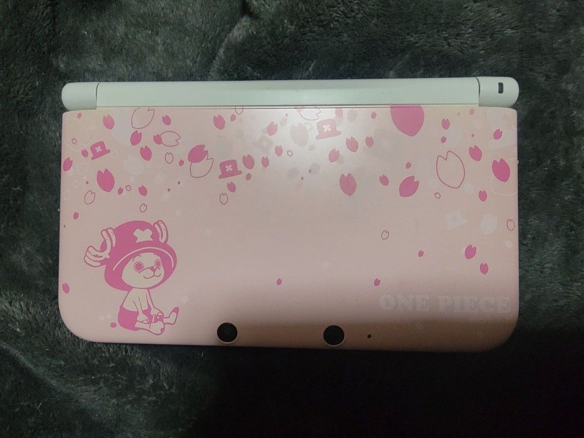 4423様専用です。極美品☆New ニンテンドーNINTENDO 最低価格の 14700