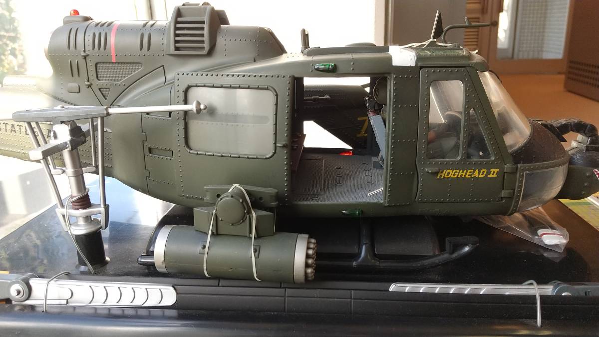 Yahoo!オークション - 1/18 21st CenturyToys UH-1C Yahoo!オークション - 1/18 21st CenturyToys UH-1C