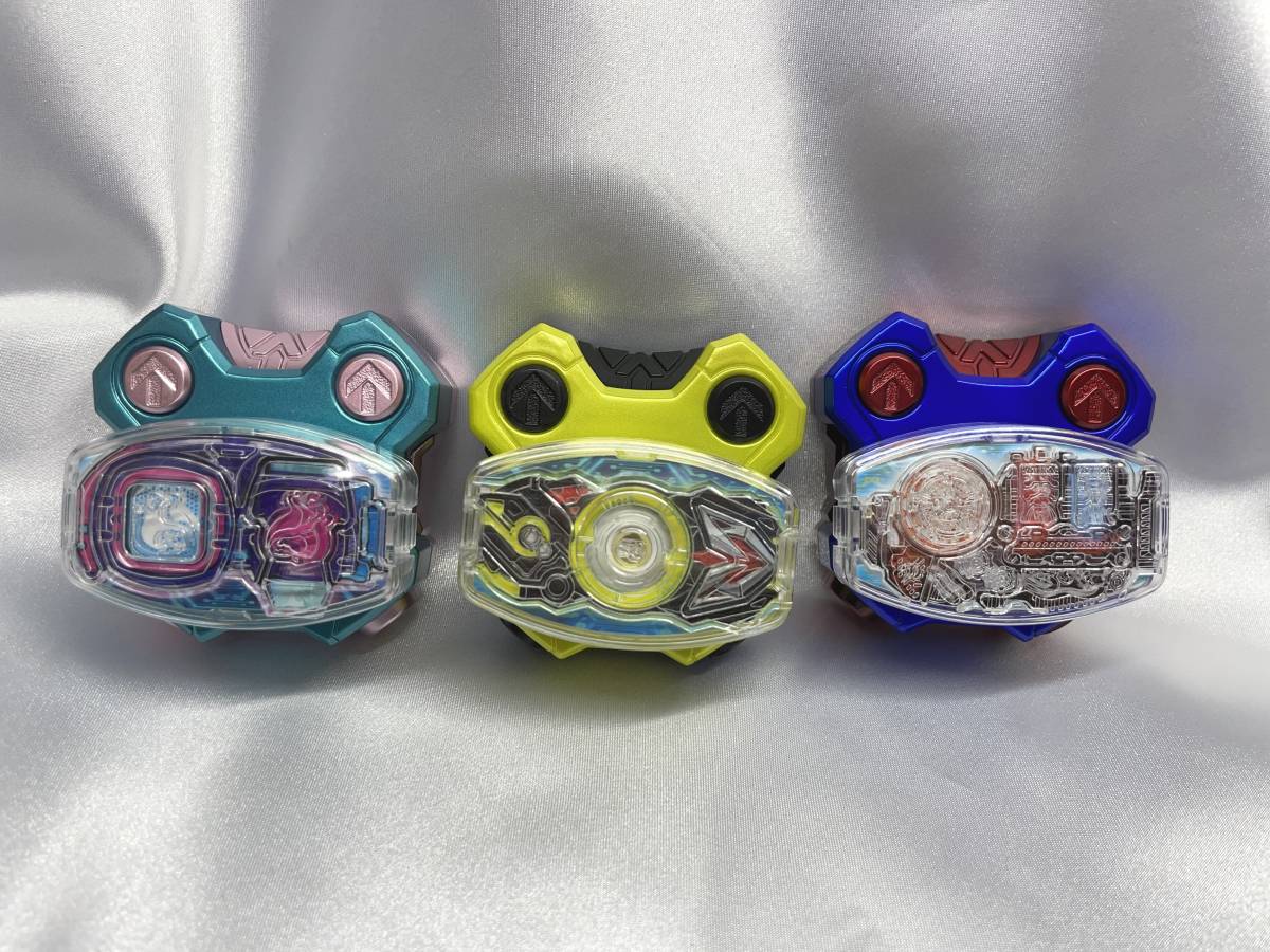 く日はお得♪ 重塗装 DXレイズバックル 3点セット 仮面ライダー