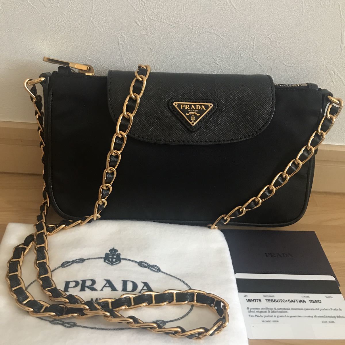 Prada プラダ チェーンショルダーバッグ ミニバッグ サフィアーノ 黒 Blog Webcontinental Com Br