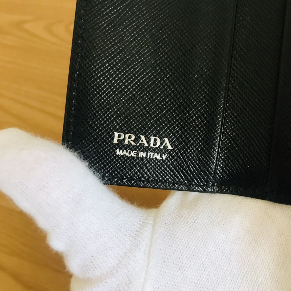 激レア　新型　美品　PRADA プラダ　フラワー　ツバメ柄　キーケース　黒_画像8