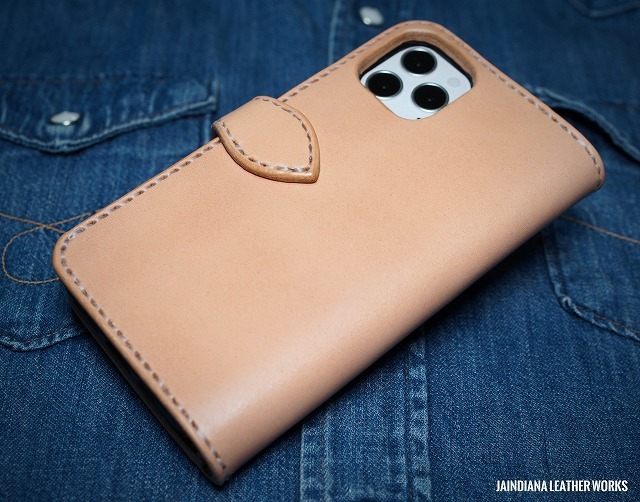 iPhone14ケース(14pro・proMAX・14Plus用の製作も可) 手縫い iPhone14ケース(14pro・proMAX・14Plus用の製作も可) 手縫い