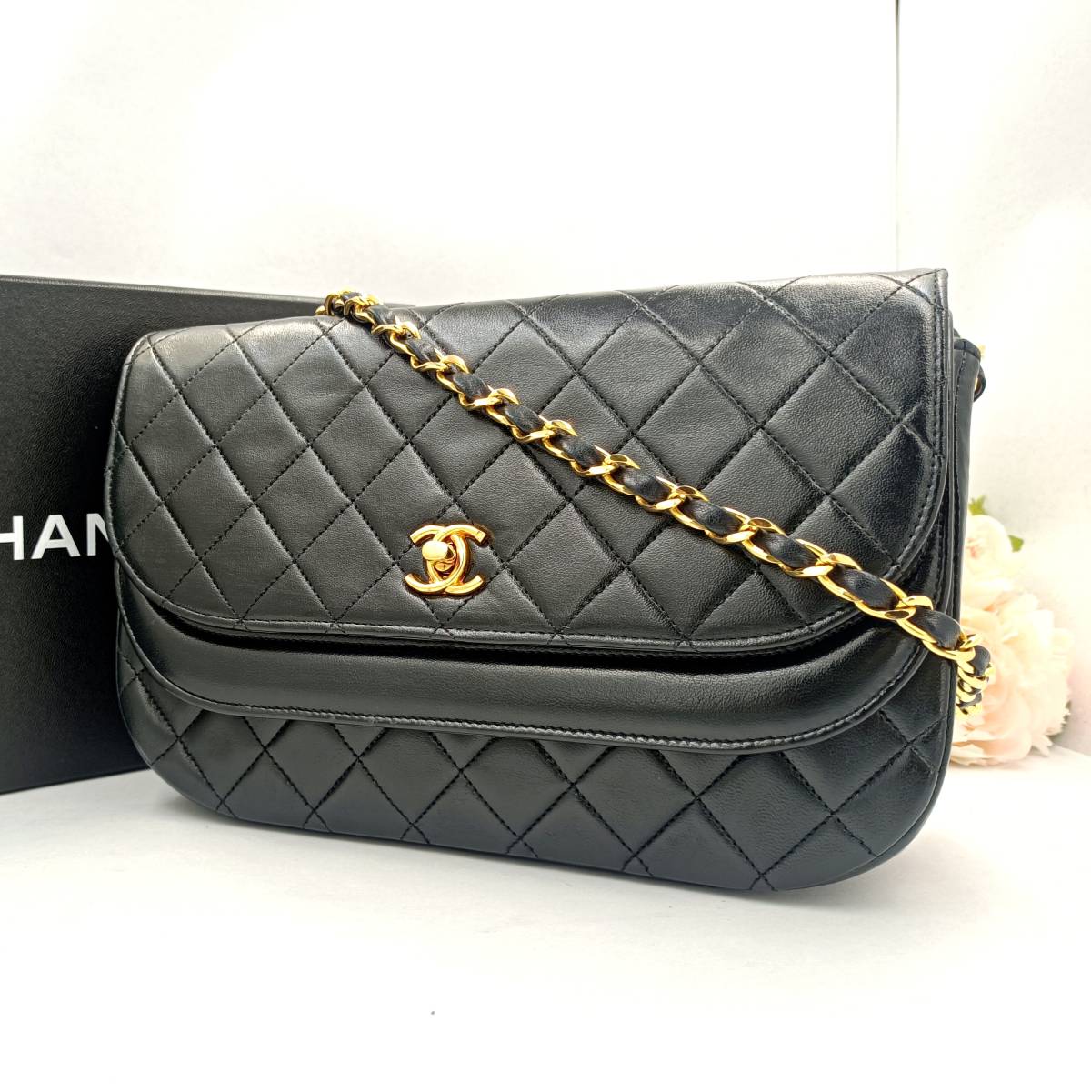 CHANEL シャネル【正規品】極美品 チェーンバッグ マトラッセ ターン