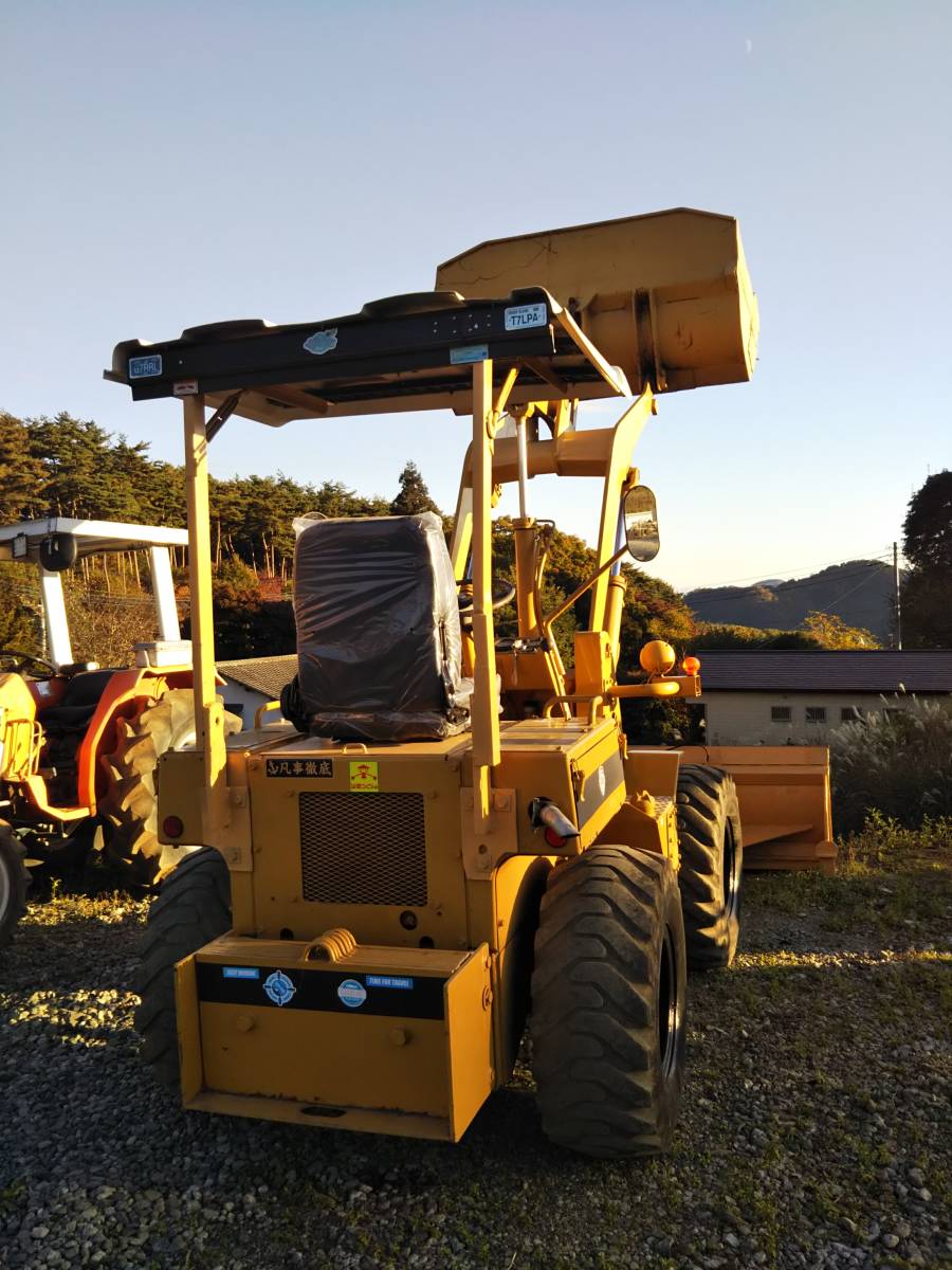 三菱ホイールローダー ショベルローダー WS200 4WD - 農業 三菱ホイールローダー ショベルローダー WS200 4WD - 農業