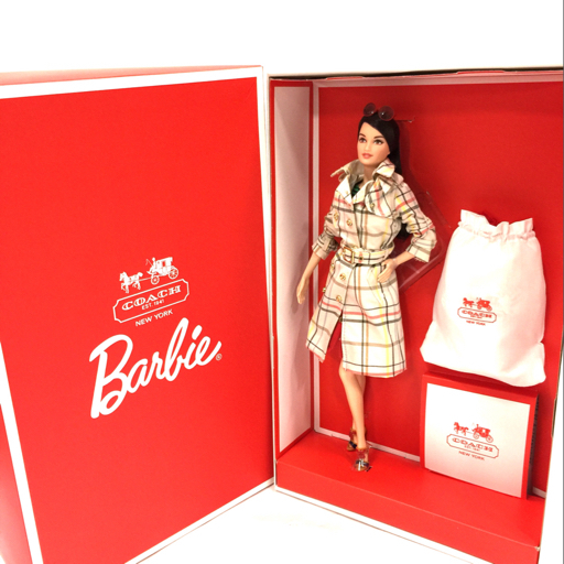 コラボ 限定品 コラボドール 人形 ホビー おもちゃ 保存箱付き COACH×Barbie