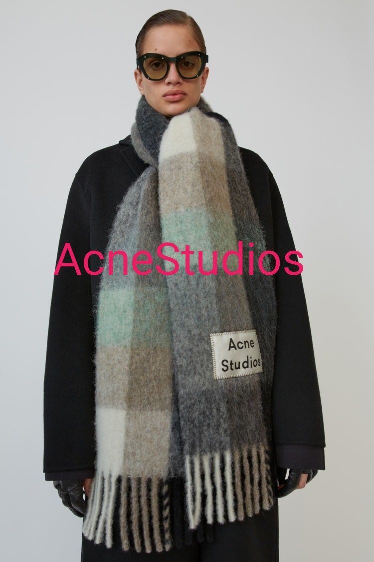 惑星科学者 【新品未使用】Acne Studios アクネストゥディオズ
