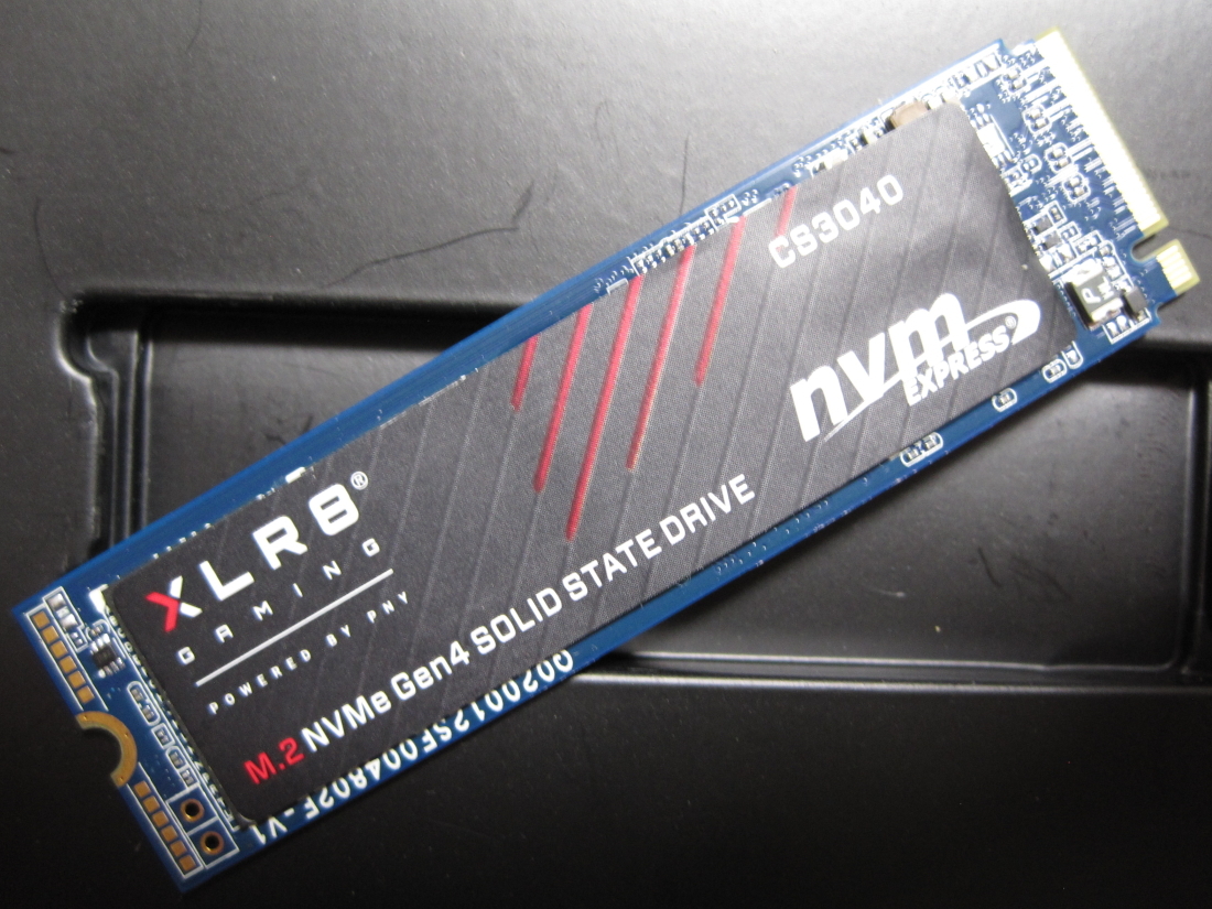 ☆★JUNK PC PARTS★☆ PNY CS3040 PCIe Gen4 NVMe M.2 2280 SSD 1TB 5600MB/s (使用時間3時間？) PS5対応 ☆-中古/即決有♪ ジャンク_画像3