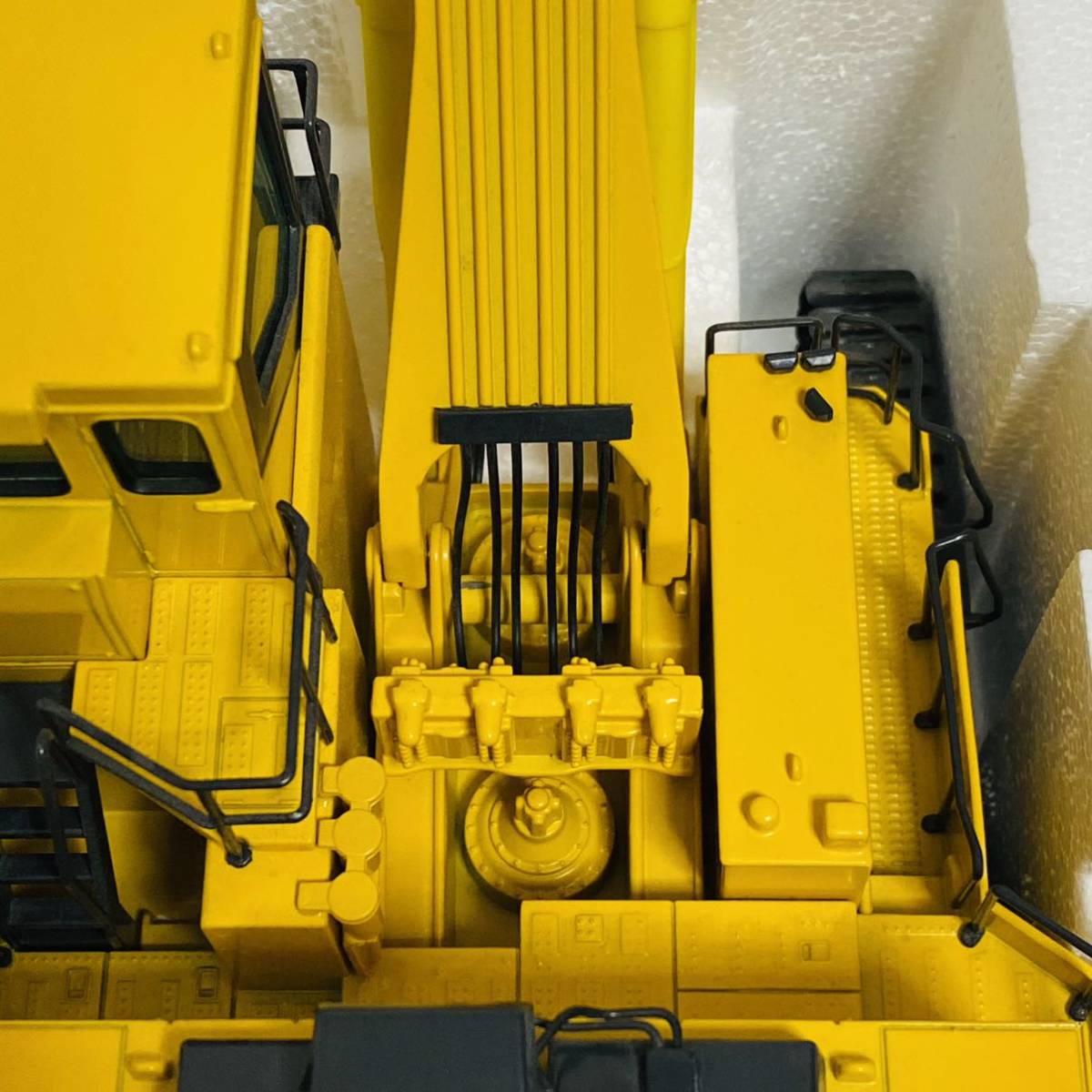 【美品】KOMATSU コマツ 1/50スケール 油圧ショベル パワーショベル バックホー PC2000-8 BACKHOE ダイキャストメタル モデルカー ミニカー_画像9