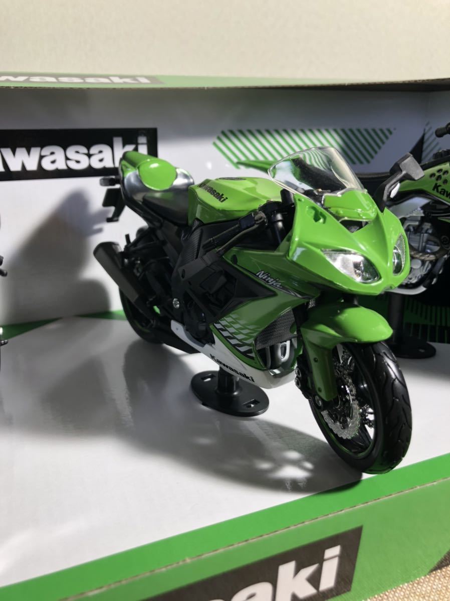 Maisto マイスト 12 2010 Kawasaki Ninja ZX-10R バイク ニンジャ(中古品)