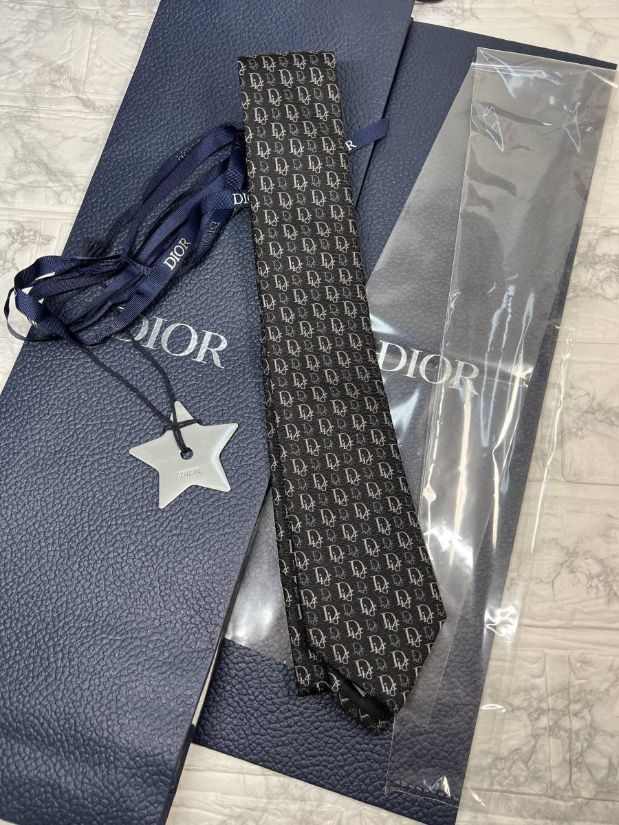 Dior ネクタイ　未使用