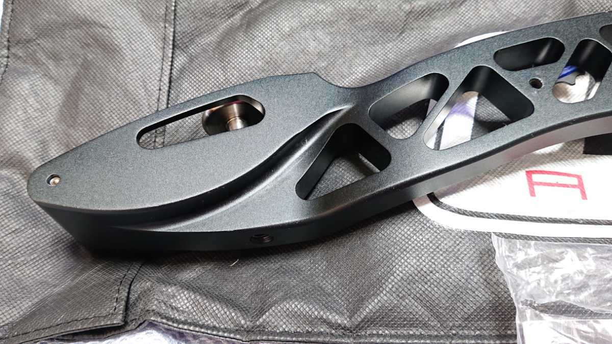 ホイットアーチェリー製アレーロハンドル(右用、H25)_画像2