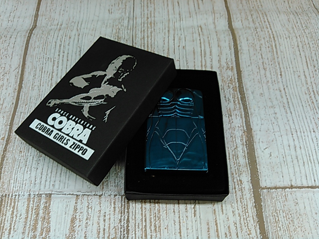 Hc8248-206★【60】Zippo COBRA GIRLS コブラ アーマロイド レディ ジッポー 美品_画像1