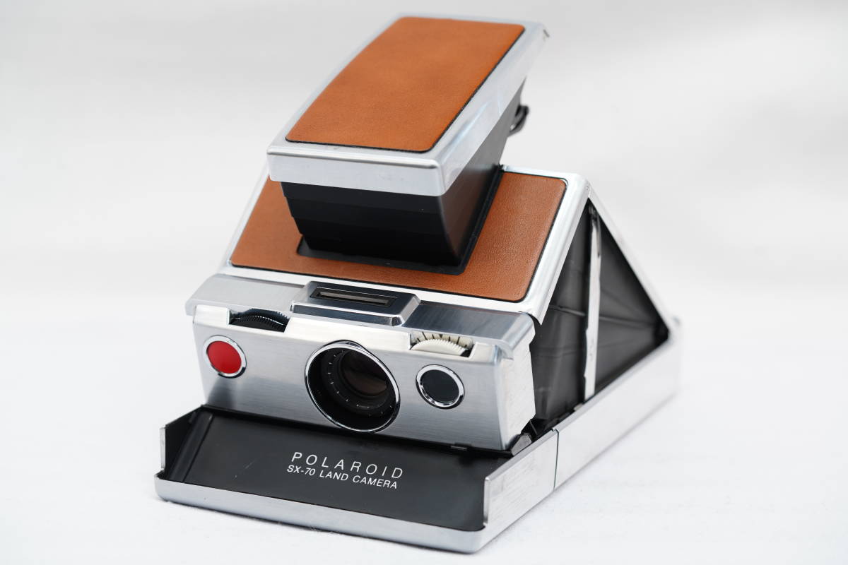 サマーセール35%オフ 早い者勝ち価格FENDI x Polaroid フェンディ x