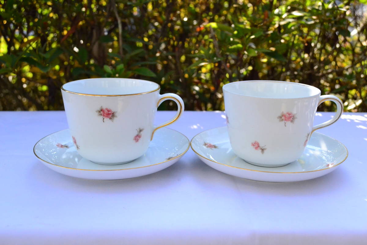 お気に入り 花柄 2客セット ソーサー 紅茶カップ コーヒーカップ 大倉