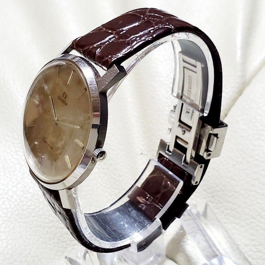 レア OMEGA オメガ Geneve 変わり文字盤 2針 手巻き メンズ レア OMEGA オメガ Geneve 変わり文字盤 2針 手巻き メンズ