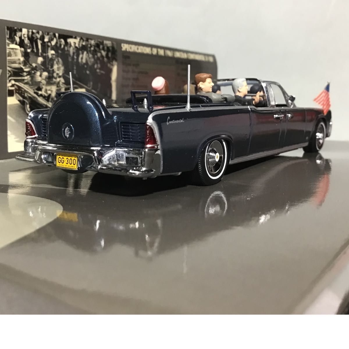 ミニチャンプス 1/43 リンカーン コンチネンタル X-100 ケネディ ミニチャンプス 1/43 リンカーン コンチネンタル X-100 ケネディ