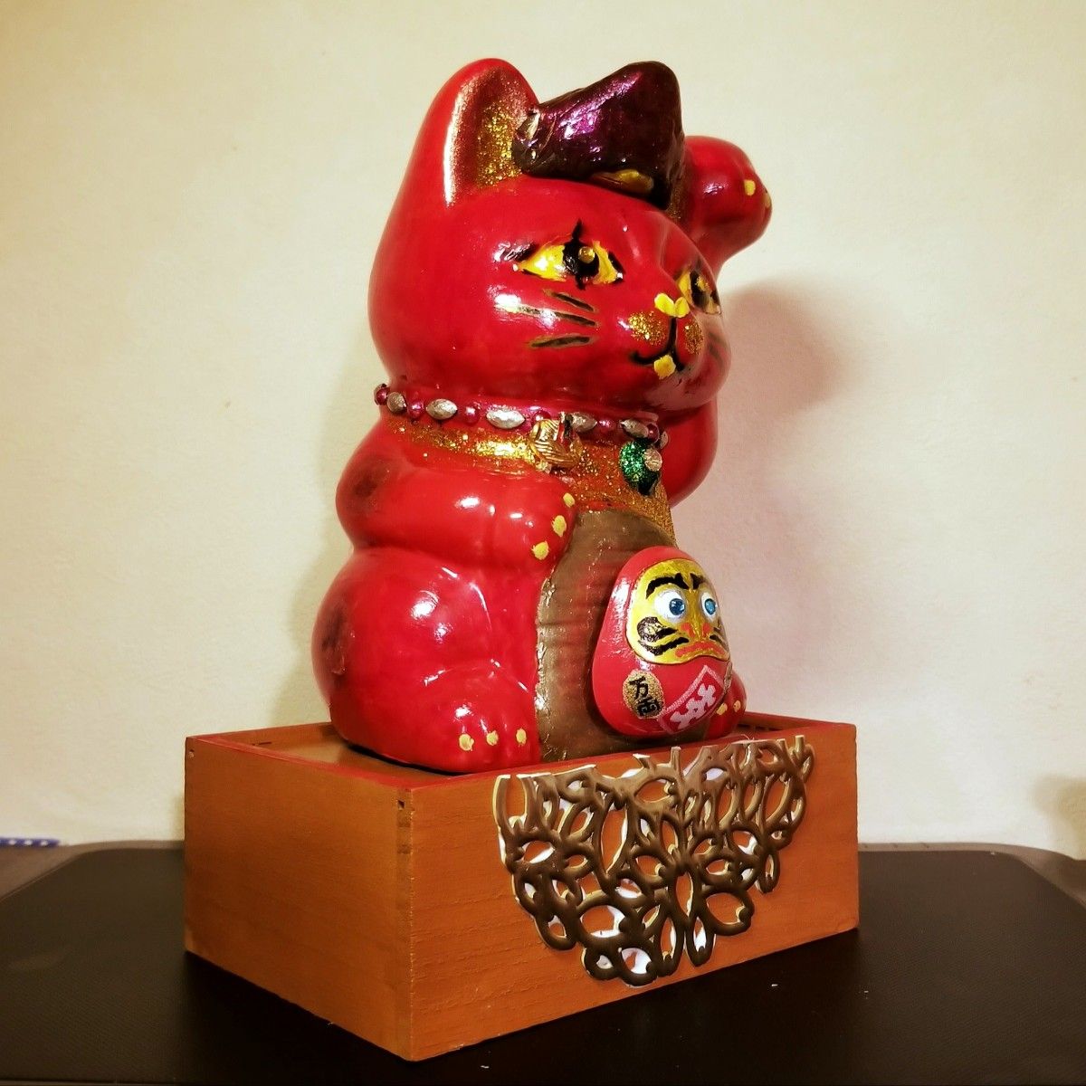 招き猫 レッド ゴールド 赤 金 陶器 ダルマ タイ 達磨 鯛 宝船 縁起物 オリジナル 新品 置物 ネコ 七福神 
