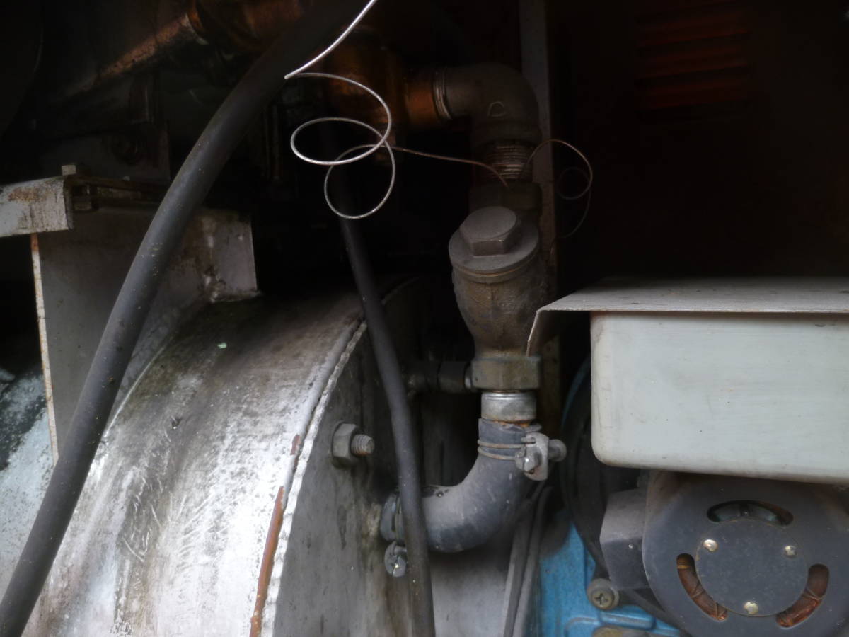 油谷 №4017 高圧洗浄機 ボイラー機能付き 高温 スチーム洗浄機 日産 1200 三相200V ジェット洗車機 中古 ジャンク 点火バーナーOK 温水_画像6