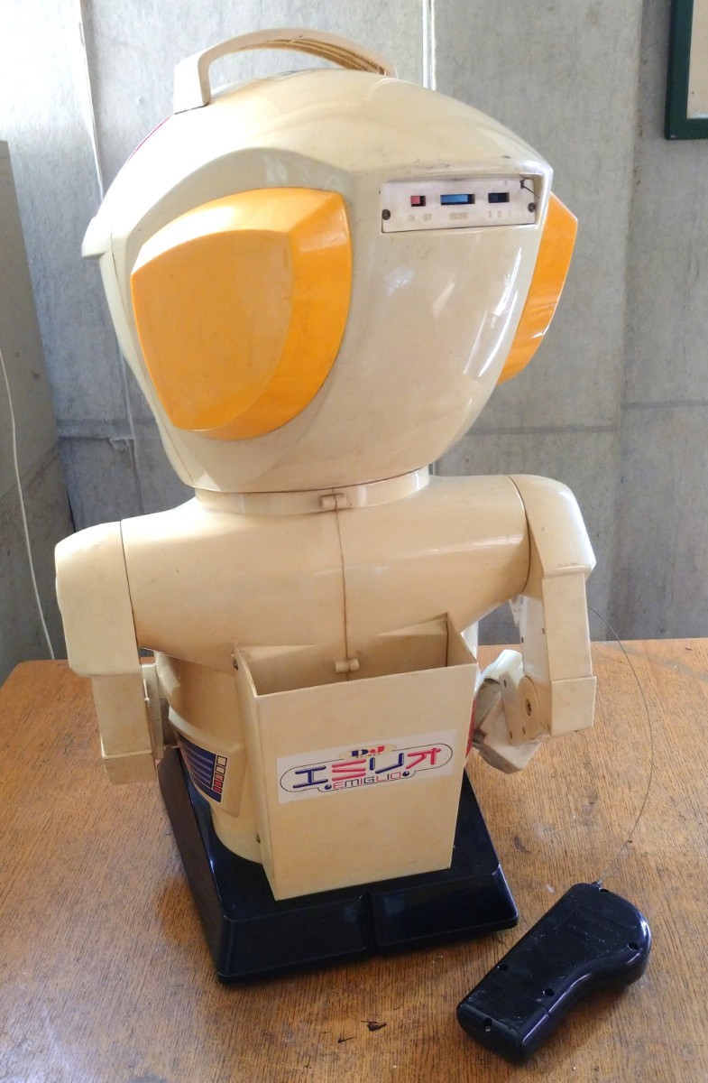 当時もの・激レア】エミリオ ロボット 1995年 ジャンク|Yahoo 当時もの・激レア】エミリオ ロボット 1995年 ジャンク|Yahoo