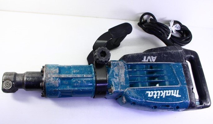 ○makita マキタ HM1317C 電動ハンマ 100V ハツリ 破砕 電動工具 本体