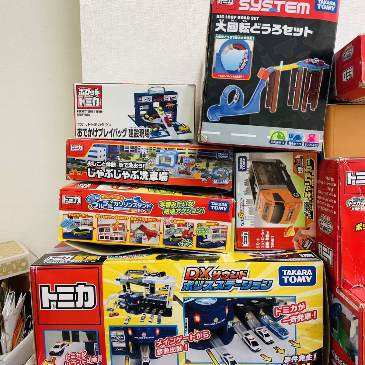 一円!11/10(木)終了1038トミカタウン 大量 おまとめ セット 一円!11/10(木)終了1038トミカタウン 大量 おまとめ セット