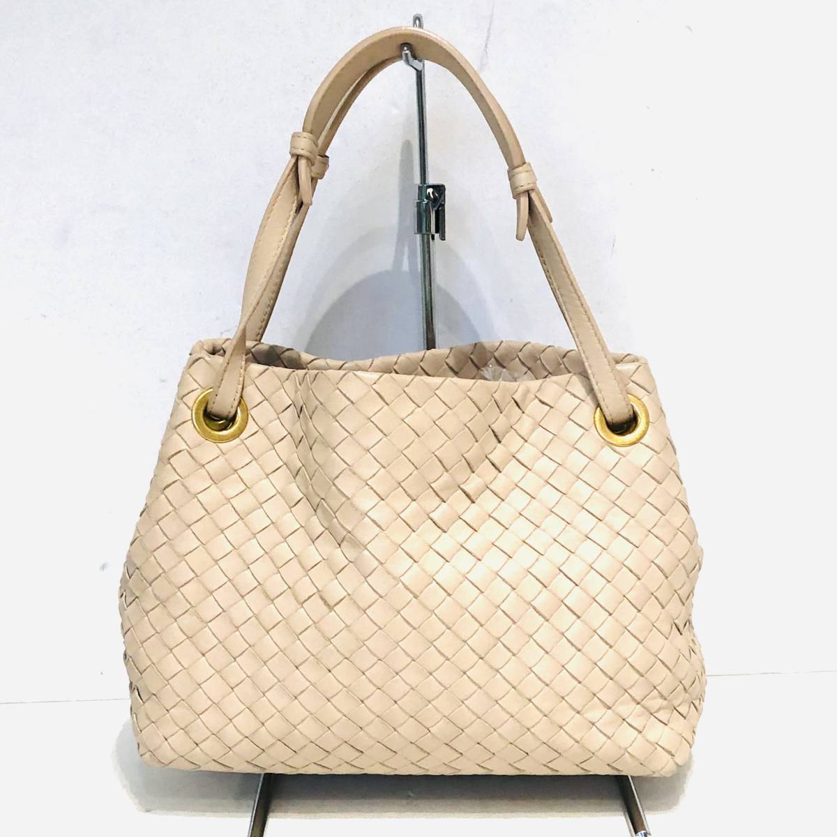 美品 ボッテガヴェネタ BOTTEGA VENETA イントレチャート ハンドバッグ
