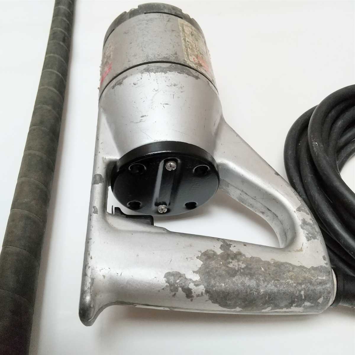 マキタ Φ32コンクリートバイブレーターVR3206A 中古清掃済み マキタ Φ32コンクリートバイブレーターVR3206A 中古清掃済み